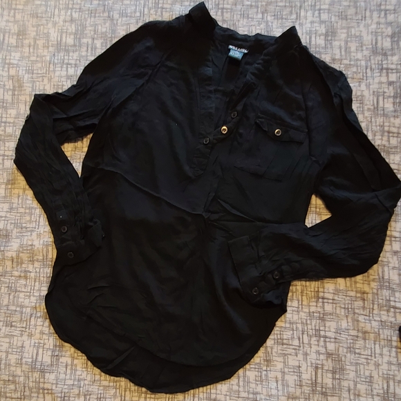 ❣️ Black Top [Youth/Teen Size]❣️BOGO - Picture 1 of 4